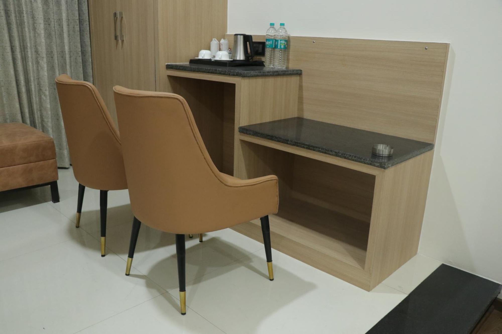 Pt Moolraj Residency Hotel Una  Екстериор снимка