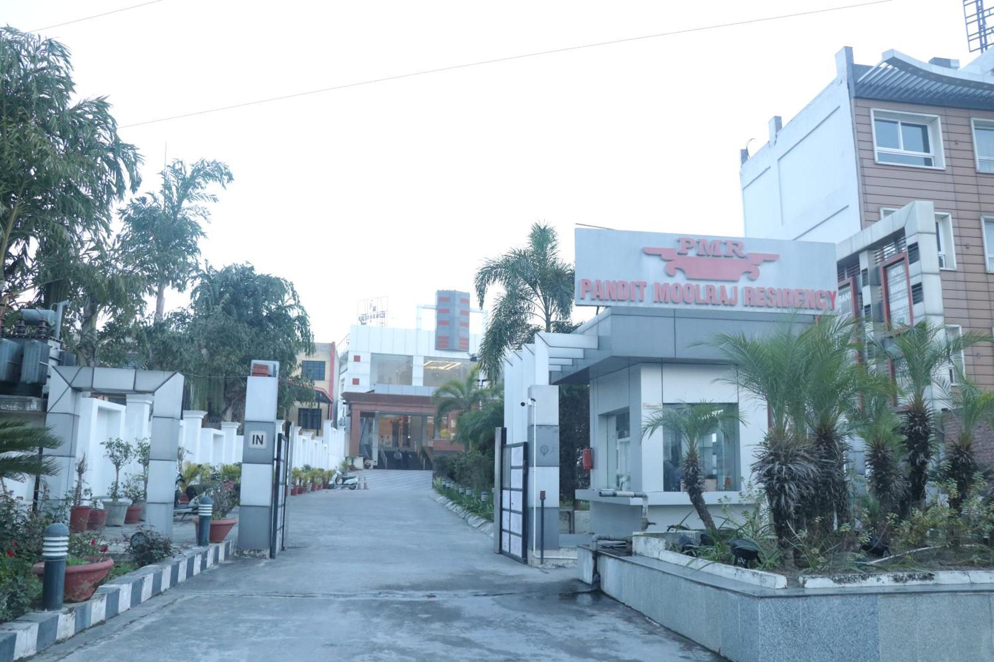 Pt Moolraj Residency Hotel Una  Екстериор снимка