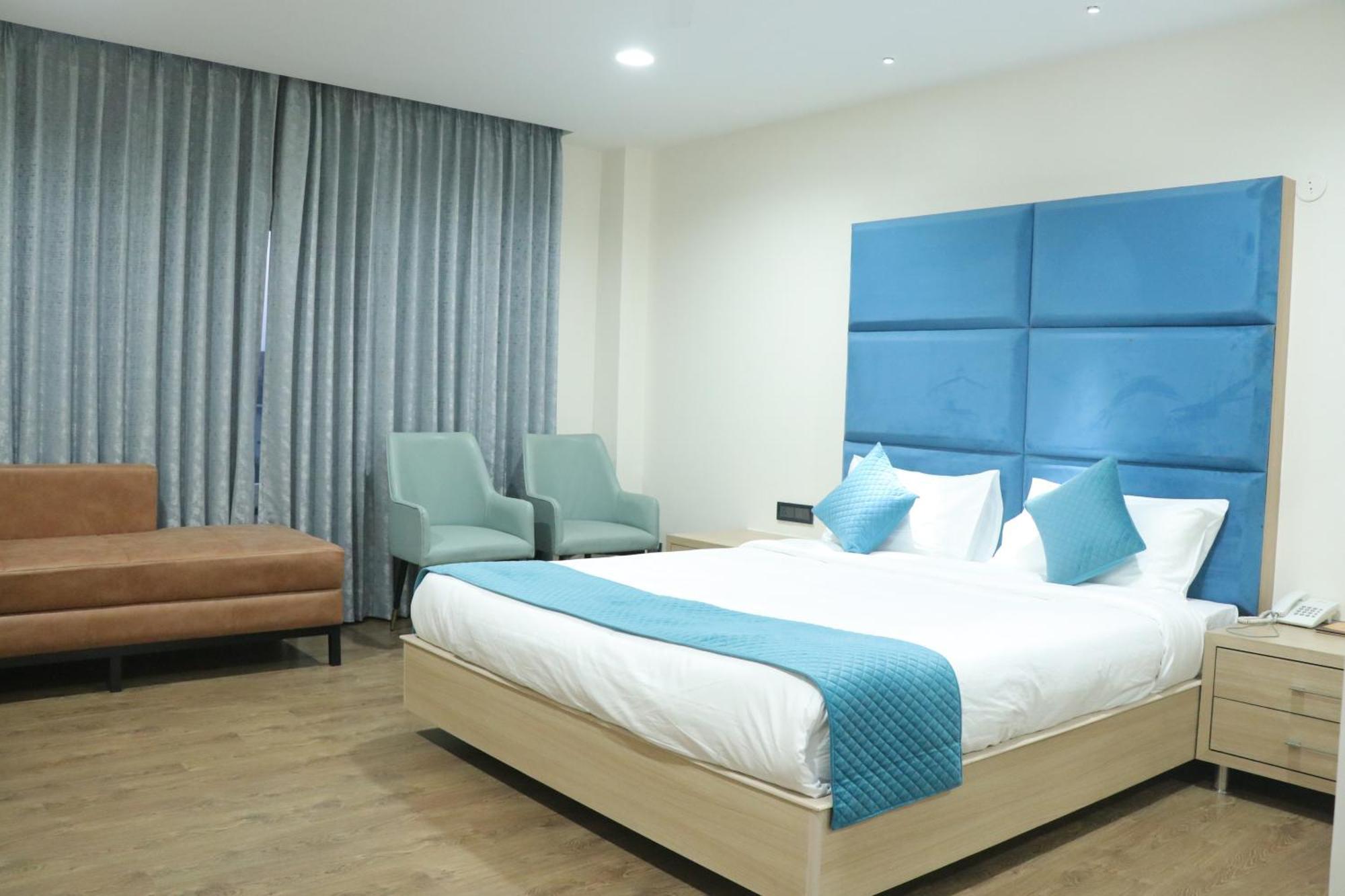 Pt Moolraj Residency Hotel Una  Екстериор снимка